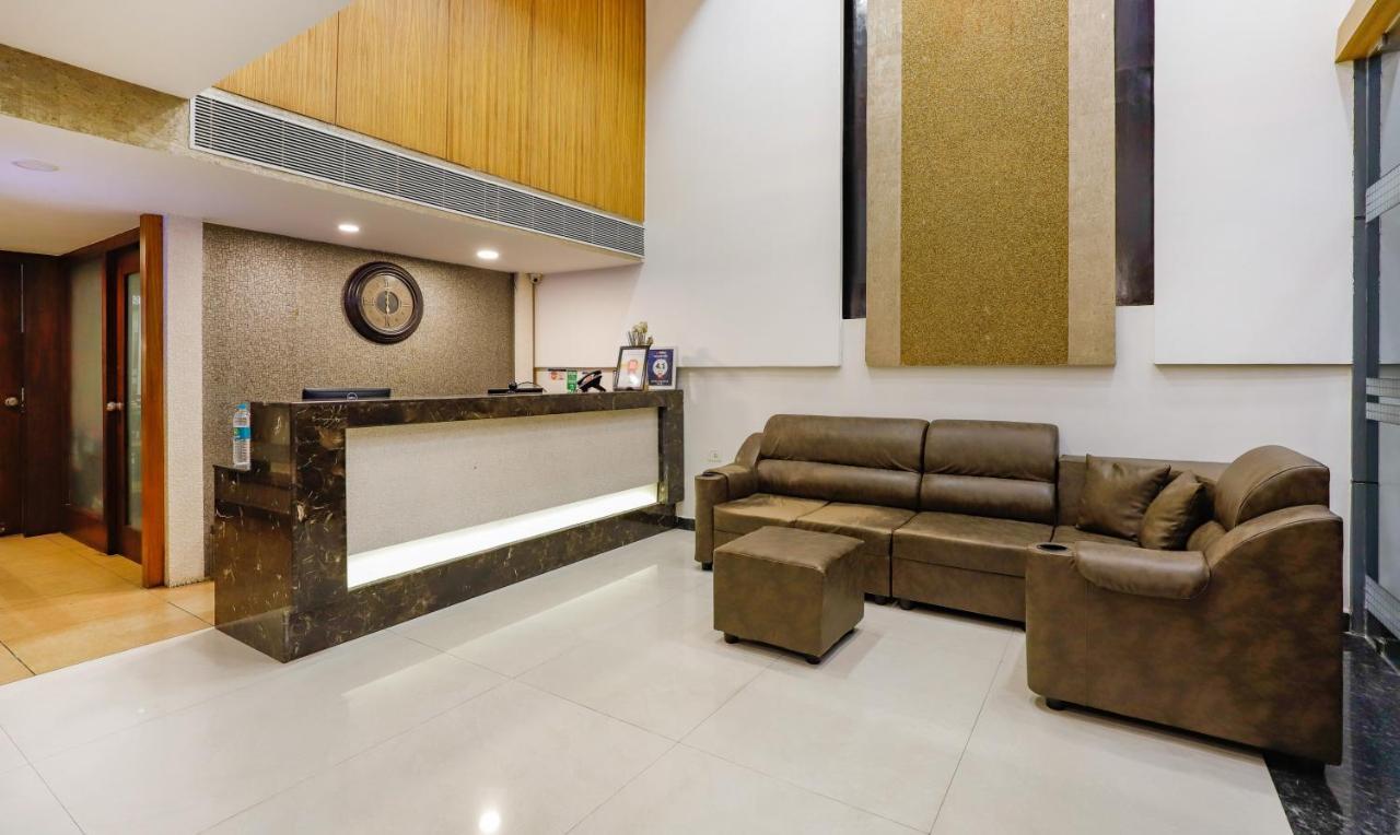 The Mount City Near Us Consulate Chennai Extérieur photo