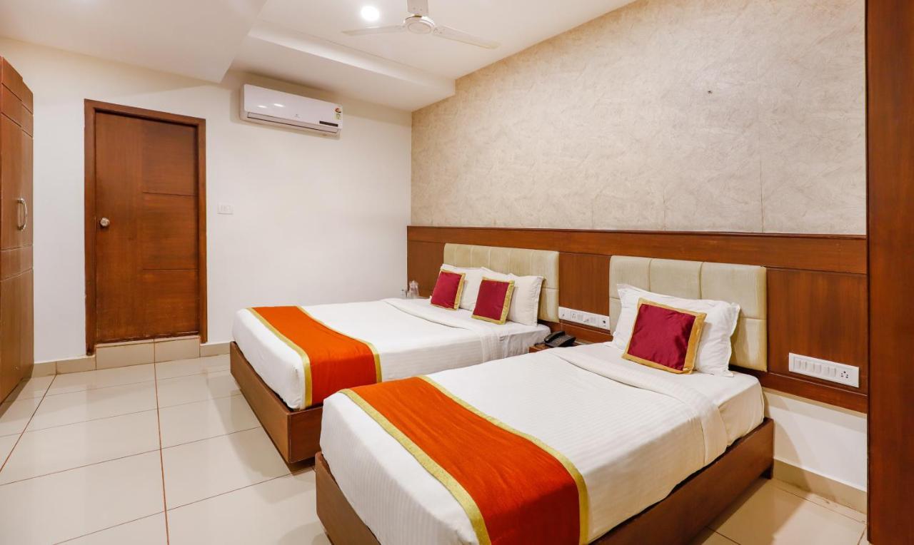 The Mount City Near Us Consulate Chennai Extérieur photo